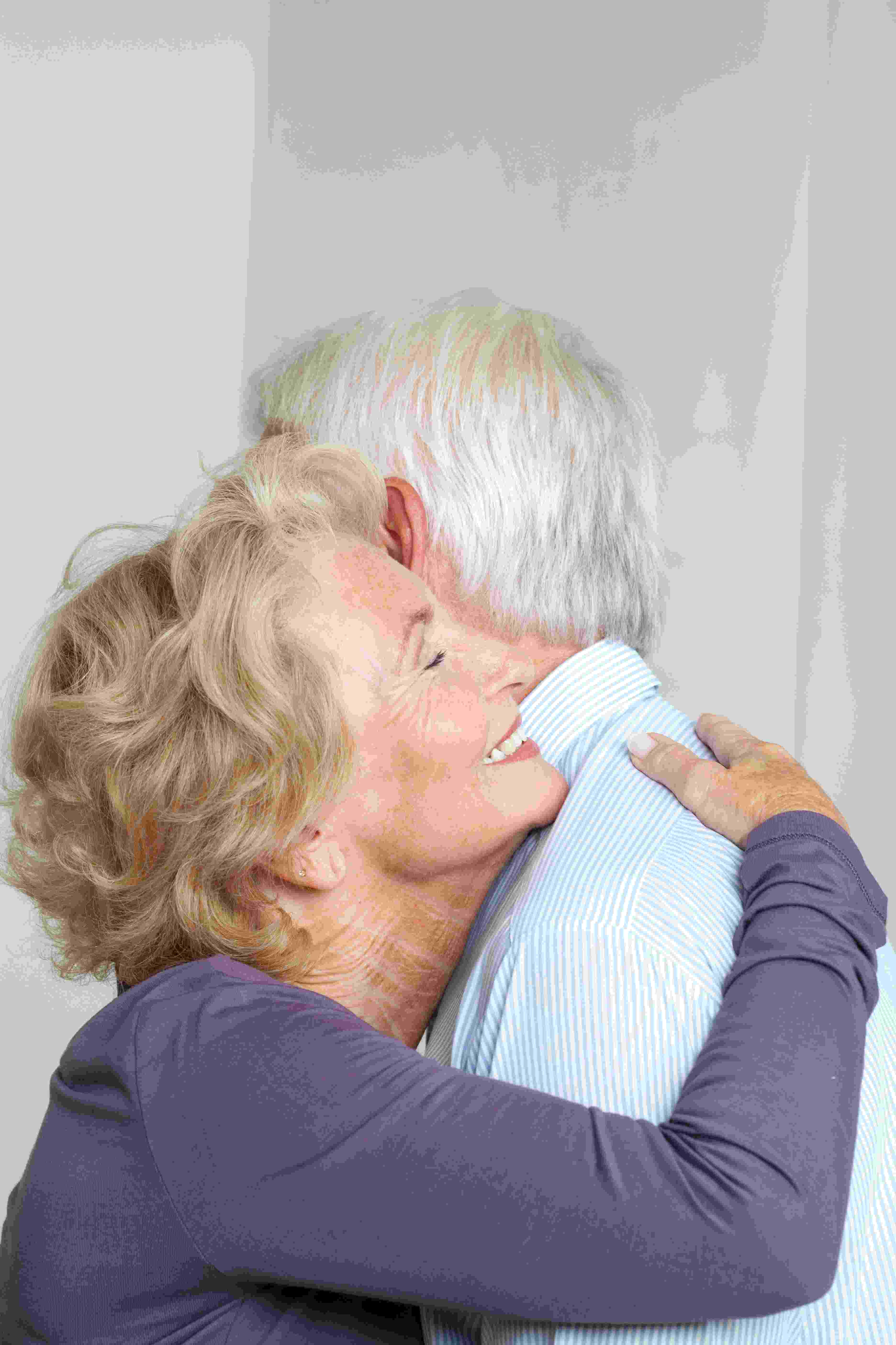 couple seniors amoureux